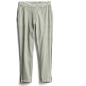 XCVI Olive shany side slit straight leg pant NWT